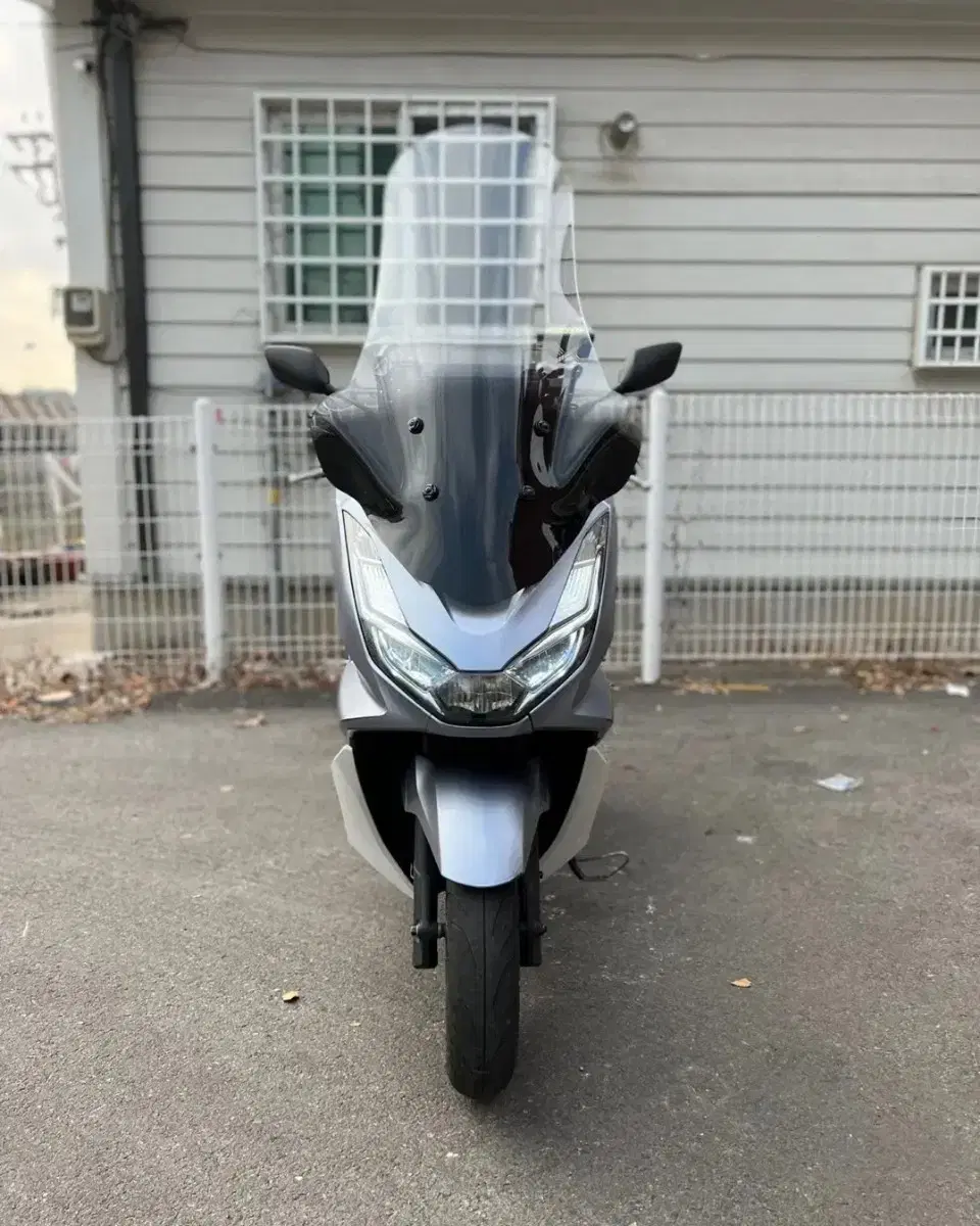 Pcx21년식 ABS 알루미늄 탑박스